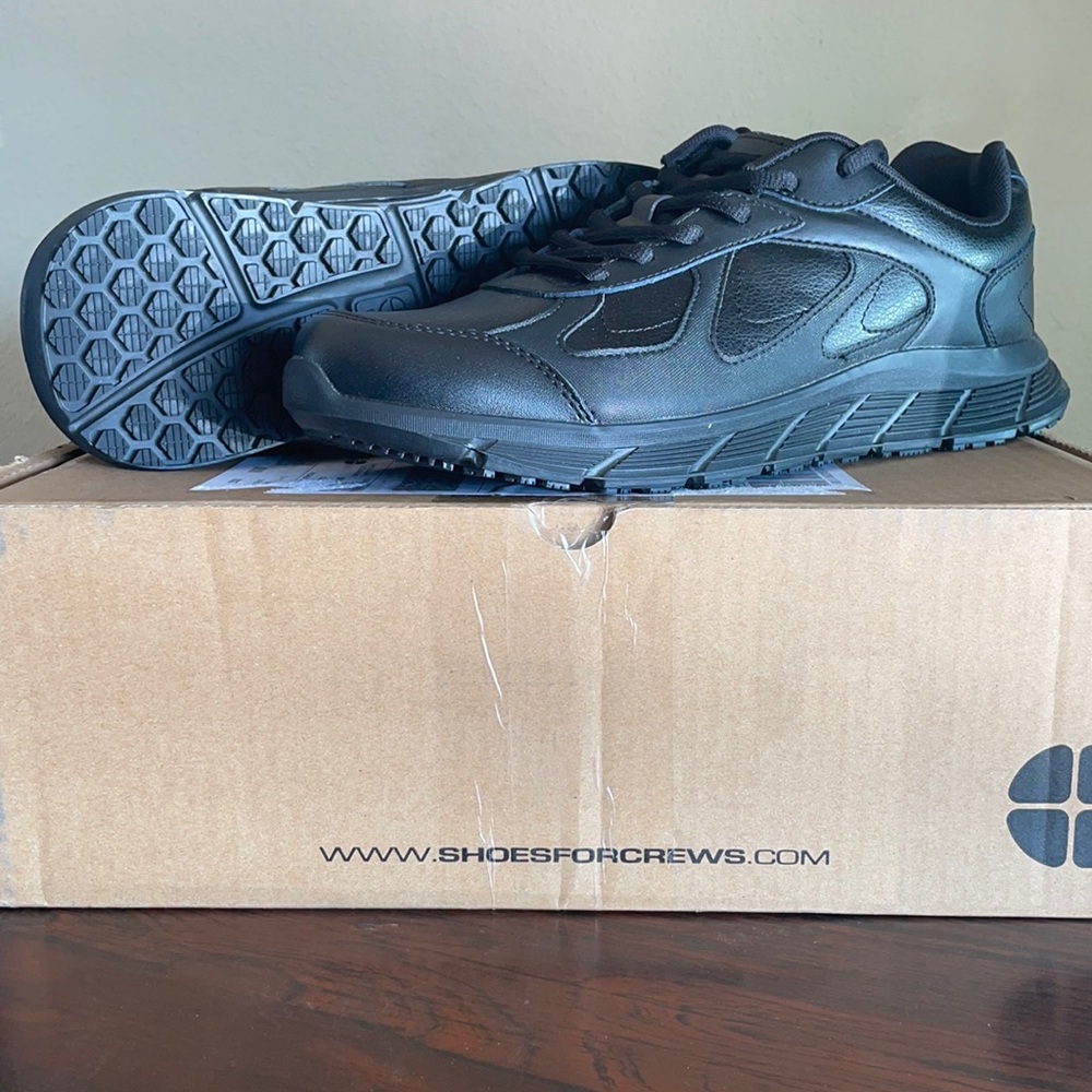 Shoes For Crews Galley II. Size 11/Nonslip